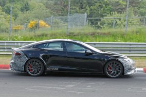 Tesla primes updates for hot Model...